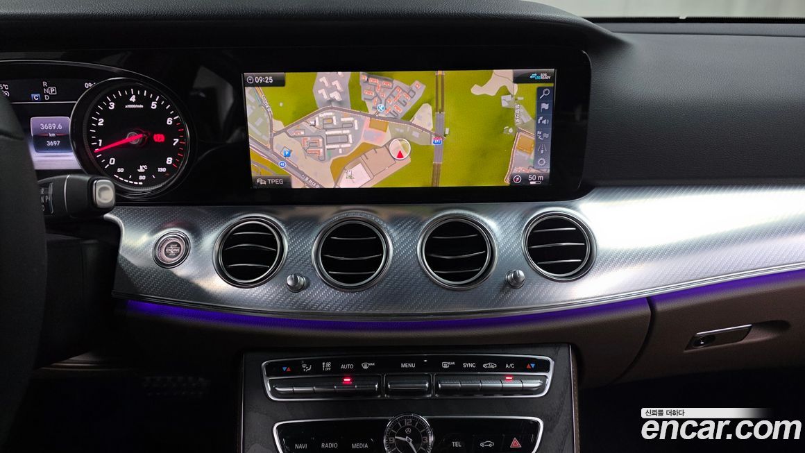 Mercedes-Benz E-Class 2020