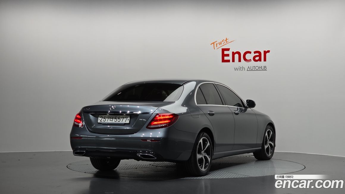 Mercedes-Benz E-Class 2020