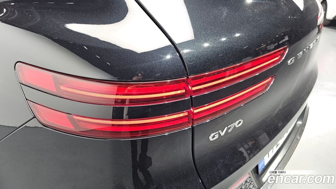 Genesis GV70 2021