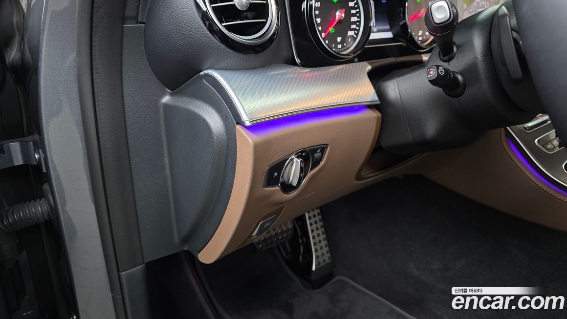 Mercedes-Benz E-Class 2020