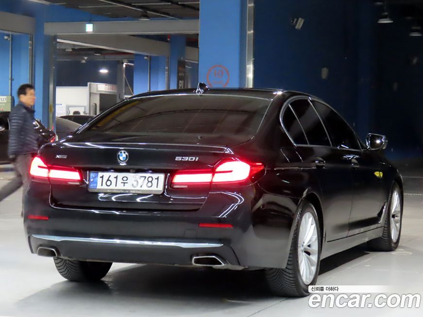 BMW 5-Series 2021