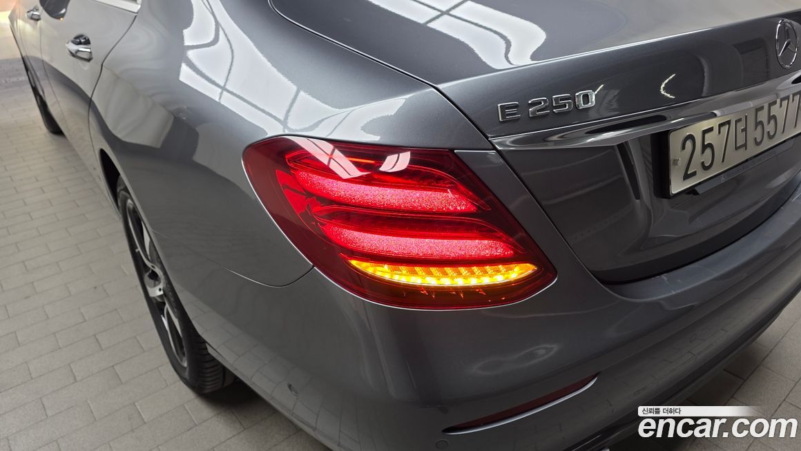 Mercedes-Benz E-Class 2020