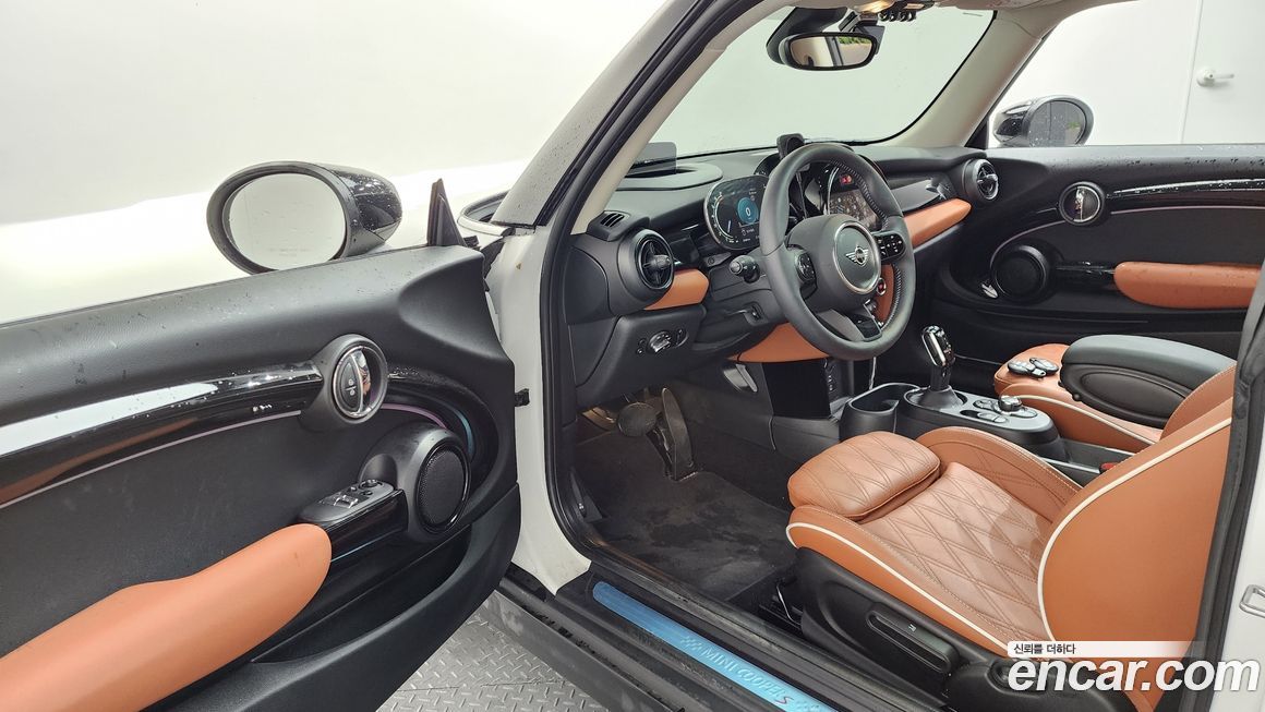 Mini Cooper 2024