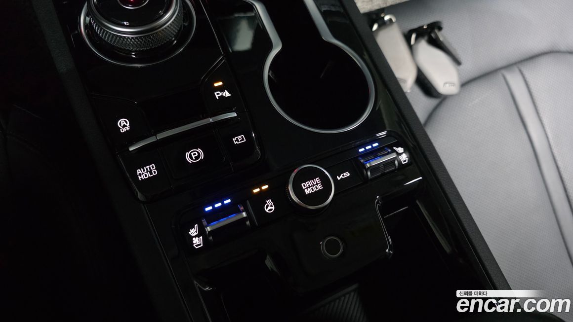 Kia K5 2025