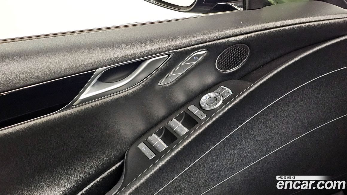 Genesis G80 2021