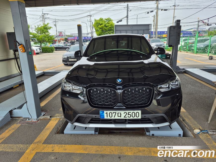 BMW X4 2022