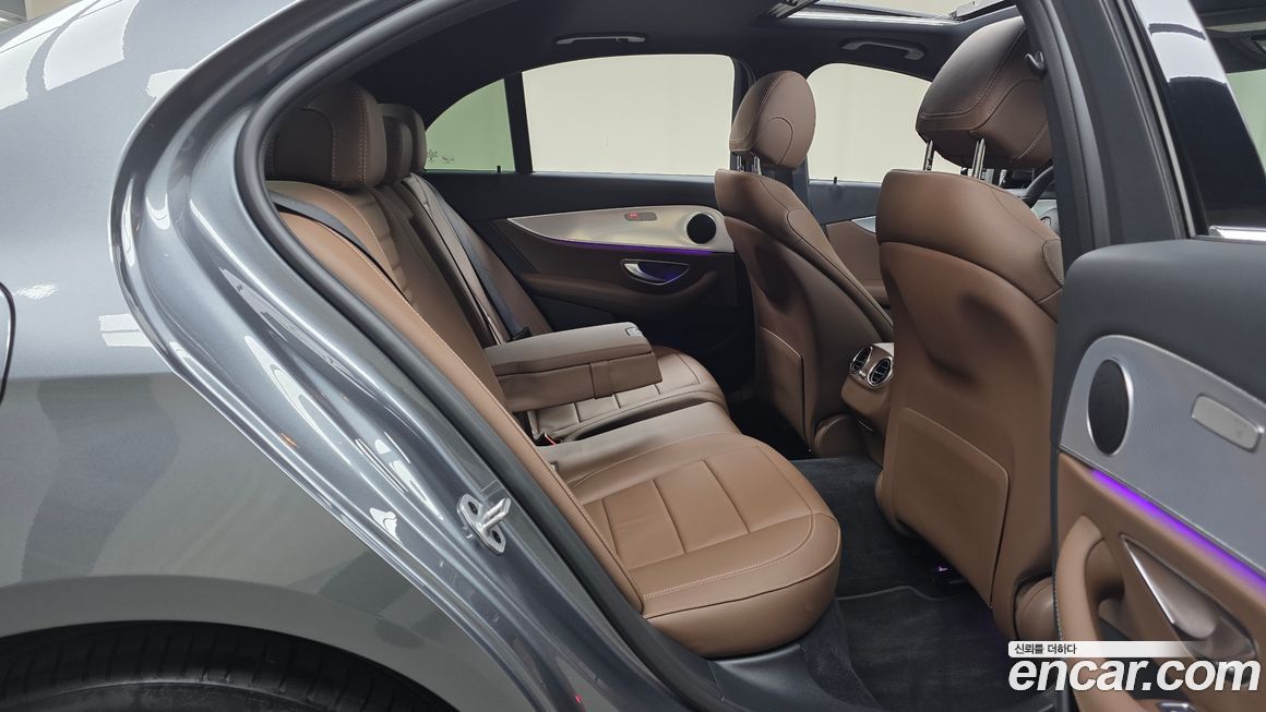 Mercedes-Benz E-Class 2020