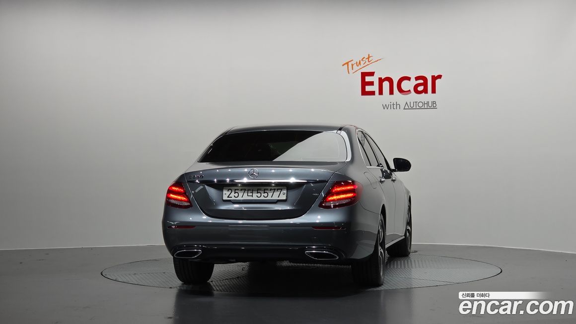 Mercedes-Benz E-Class 2020
