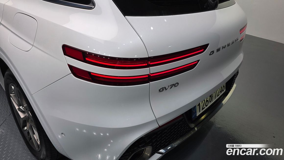 Genesis GV70 2022