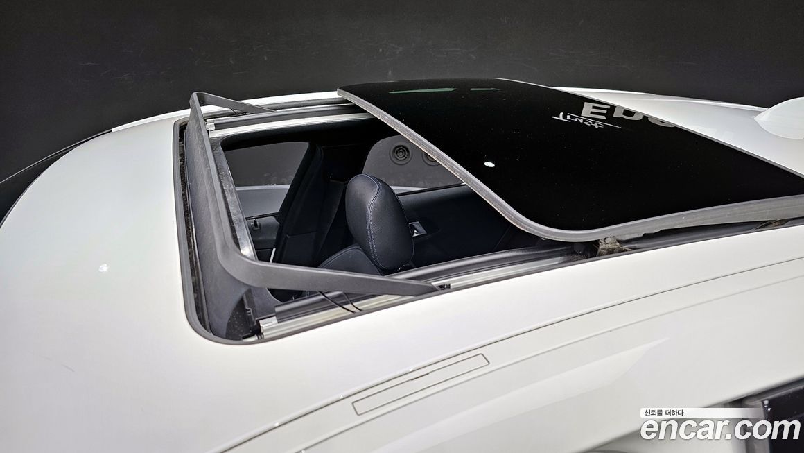 BMW 1-Series 2024