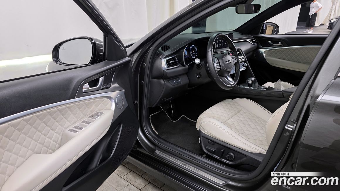 Genesis G70 2024