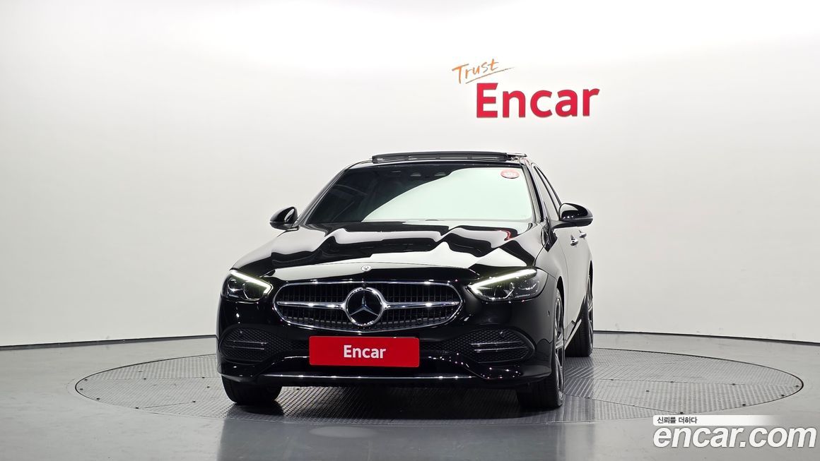 Mercedes-Benz C-Class 2023