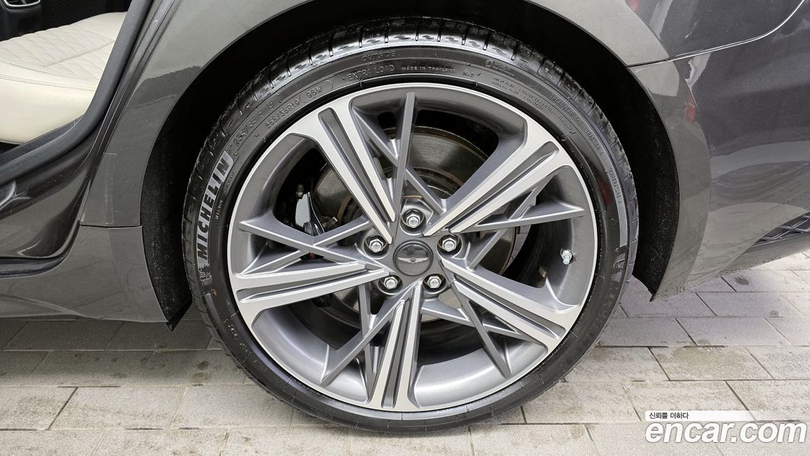 Genesis G70 2024