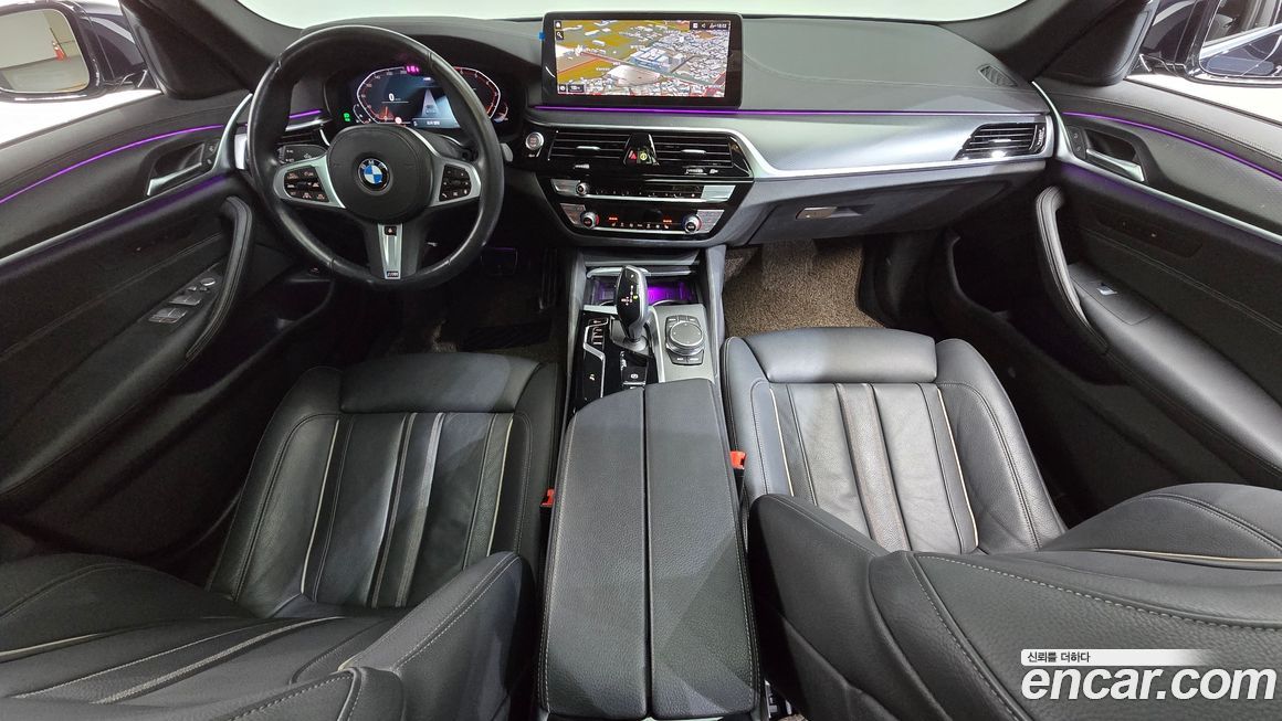 BMW 5-Series 2023