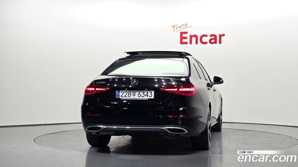 Mercedes-Benz C-Class 2023