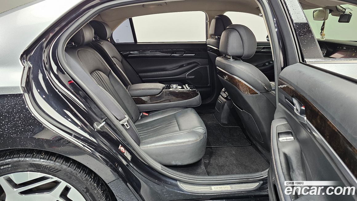 Genesis G90 2019