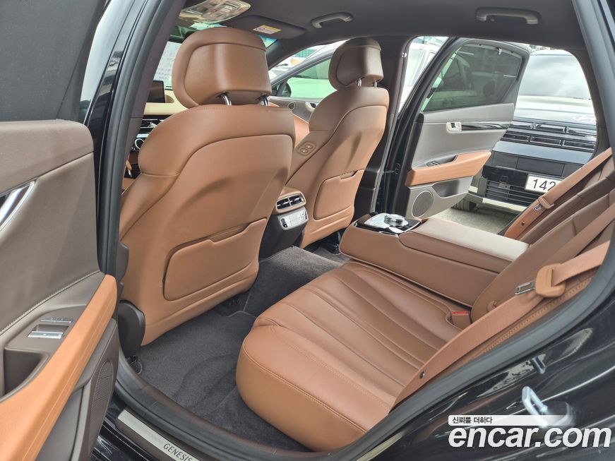 Genesis G80 2023