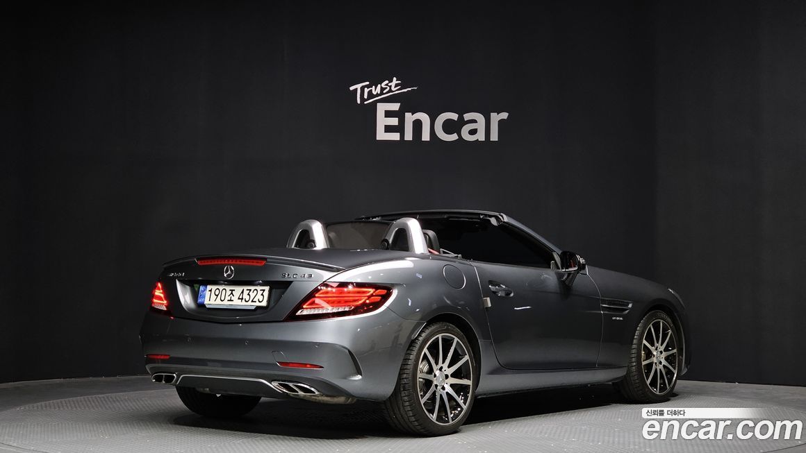 Mercedes-Benz SLC-Class 2018