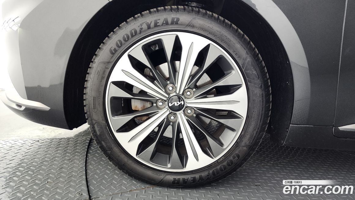 Kia K8 2022
