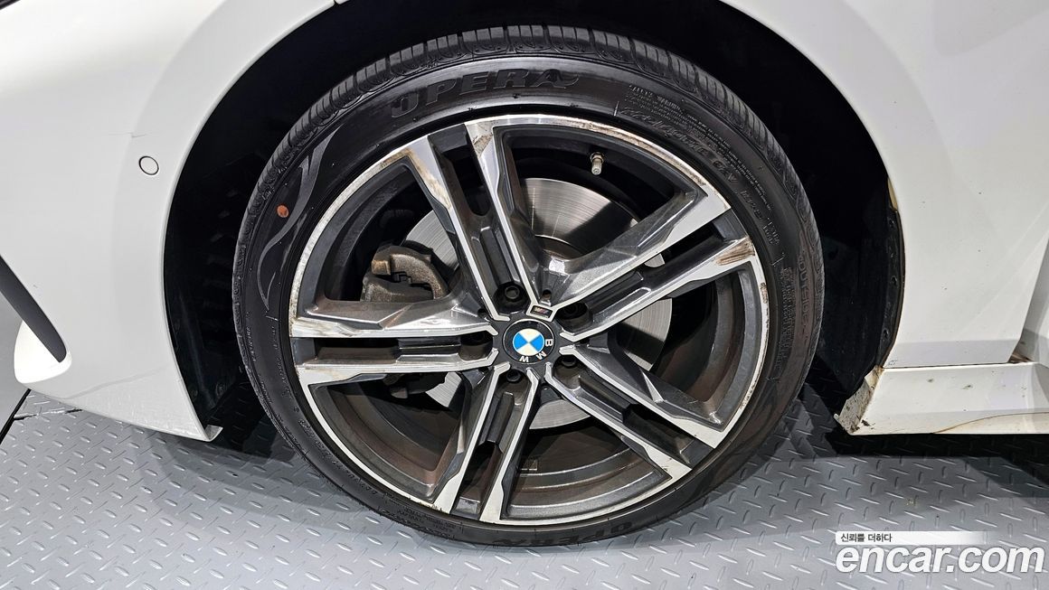 BMW 1-Series 2024