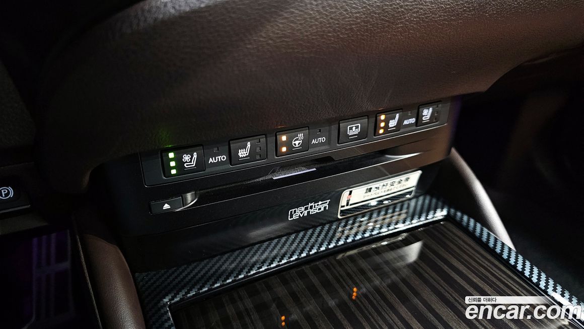 Lexus ES 2021