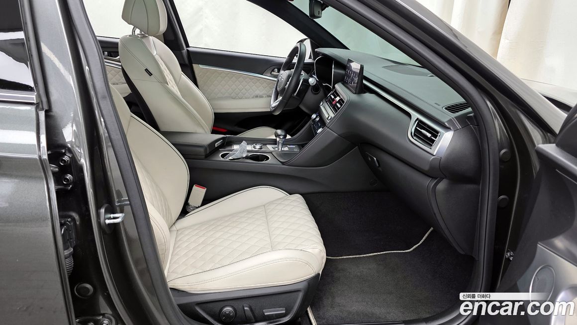 Genesis G70 2024