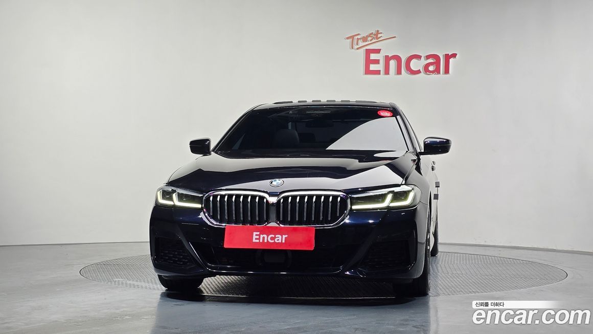 BMW 5-Series 2023
