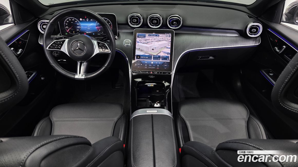 Mercedes-Benz C-Class 2023