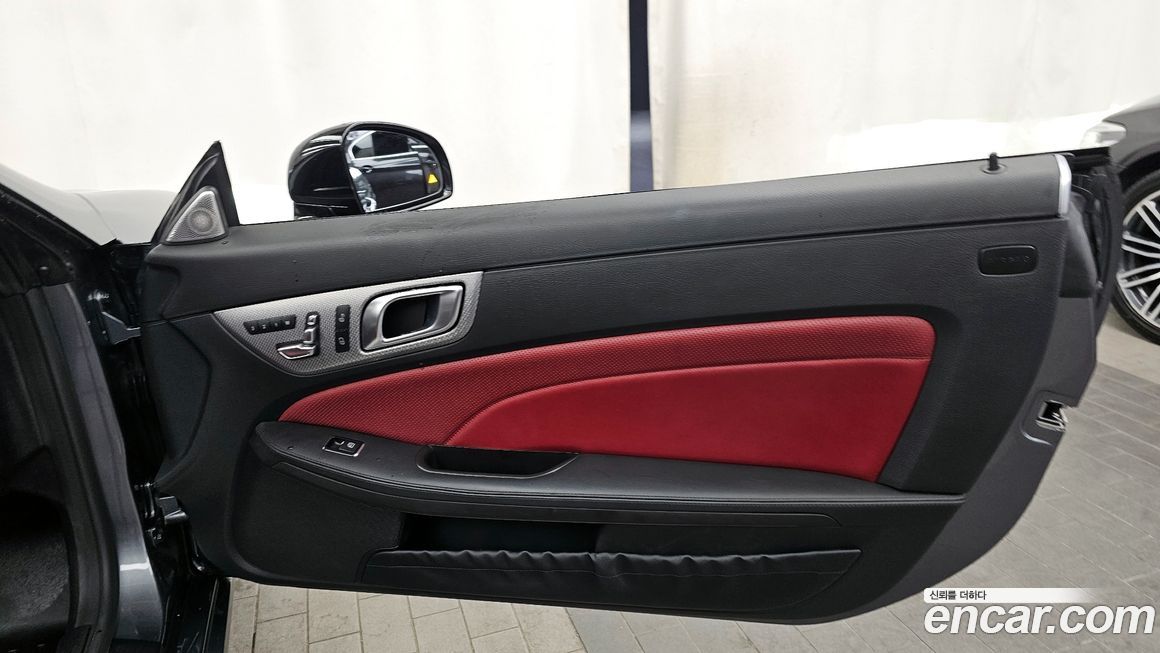 Mercedes-Benz SLC-Class 2018