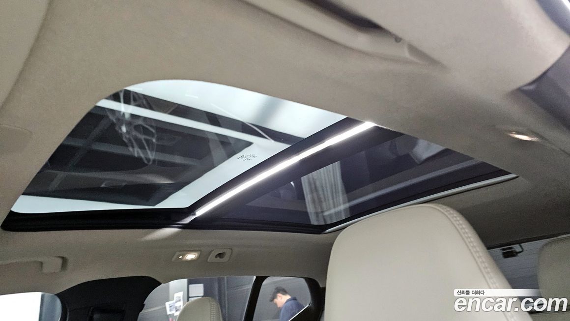 Volvo XC40 2024