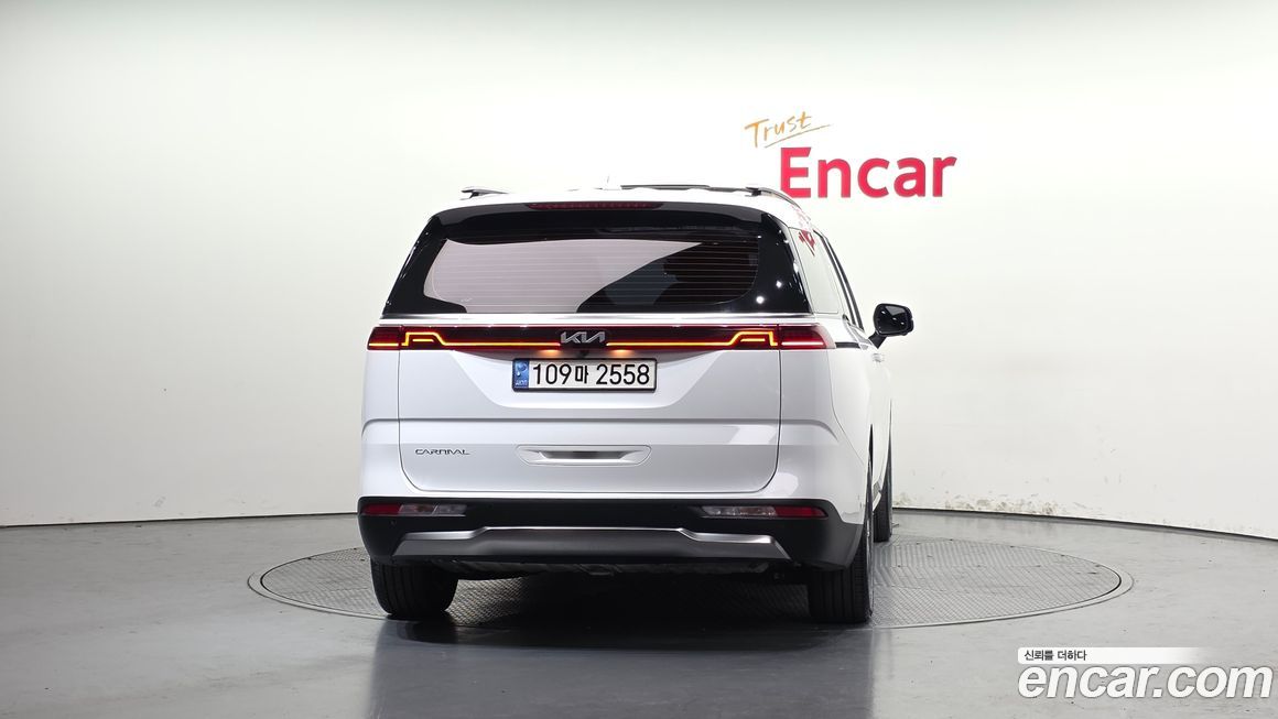 Kia Canival 2023