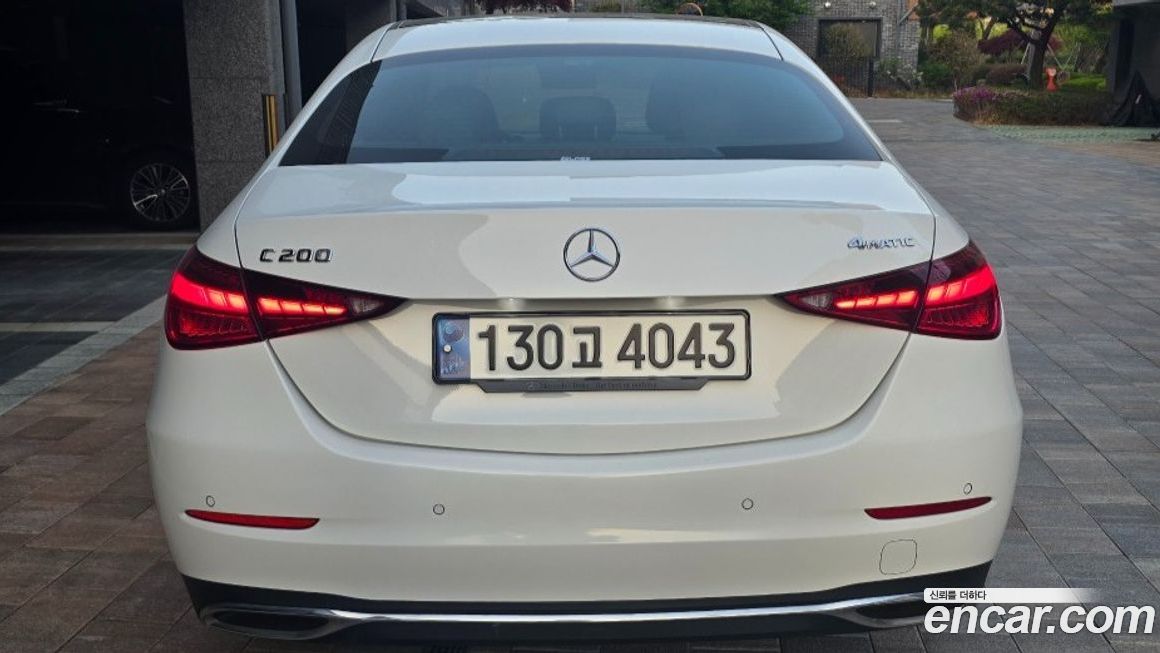 Mercedes-Benz C-Class 2022