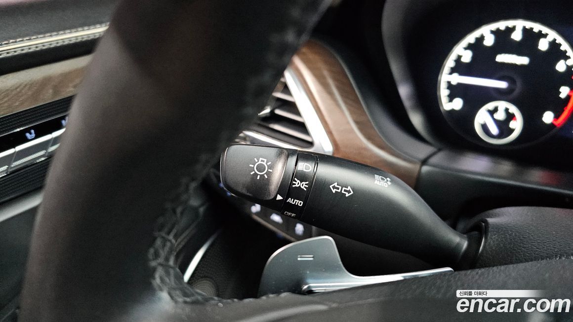 Genesis G90 2019