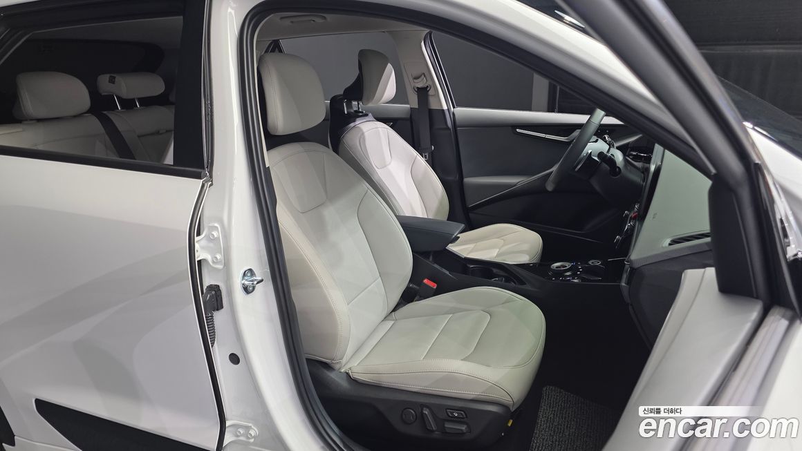 Kia Niro 2025