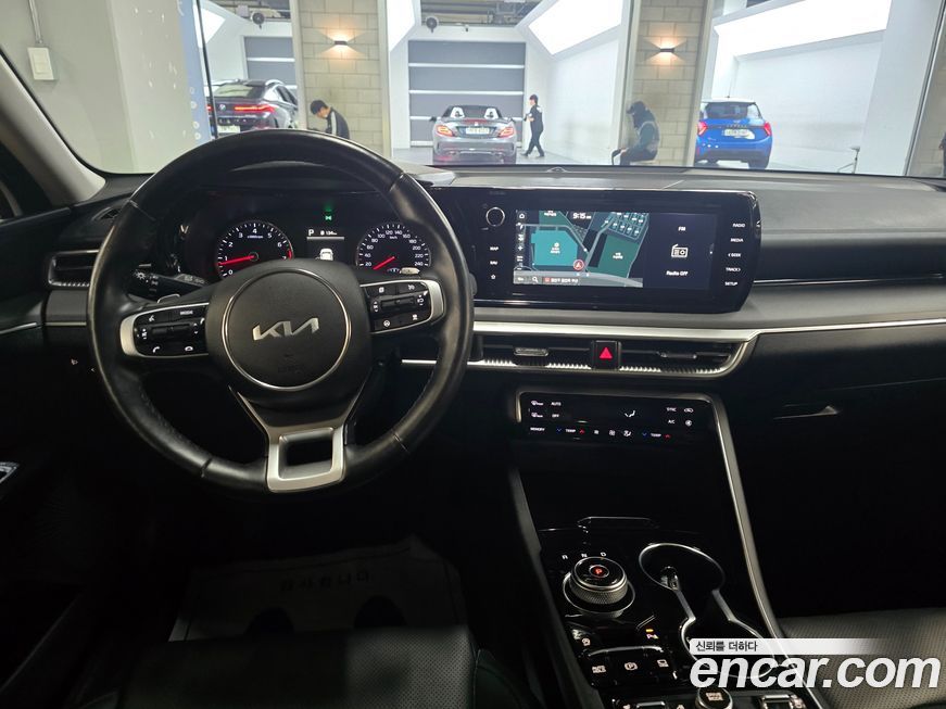 Kia K5 2023