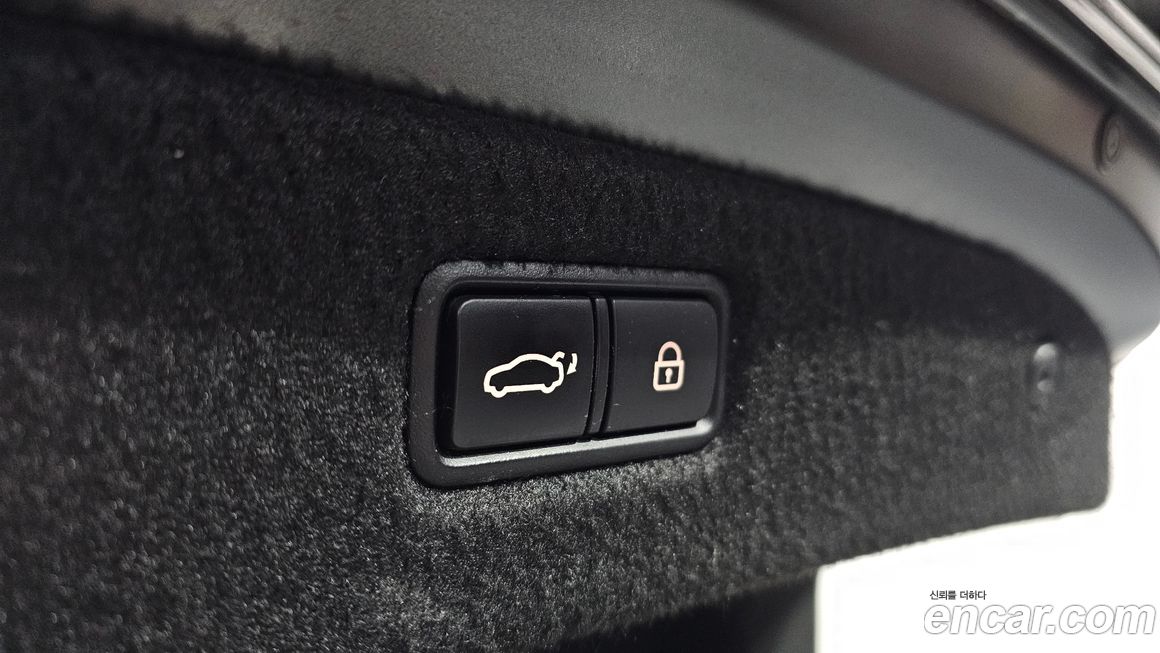 Genesis G90 2019