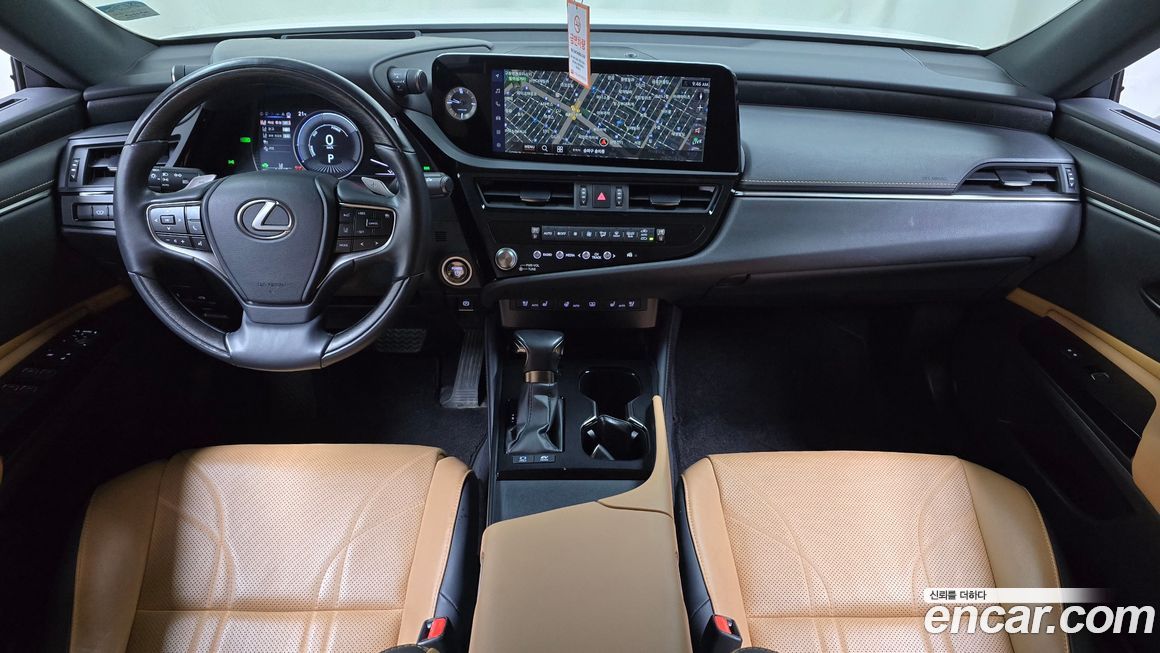 Lexus ES 2023
