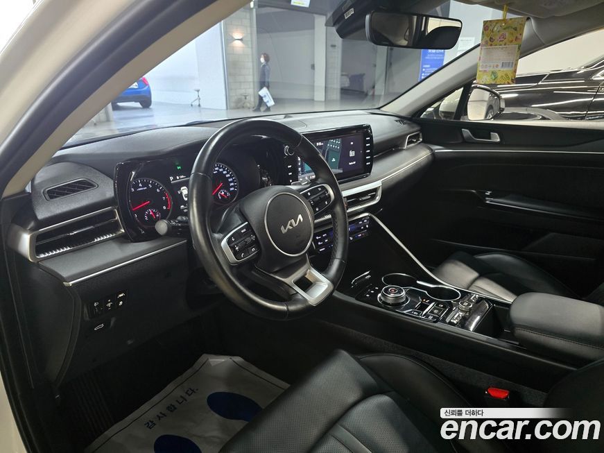 Kia K5 2023