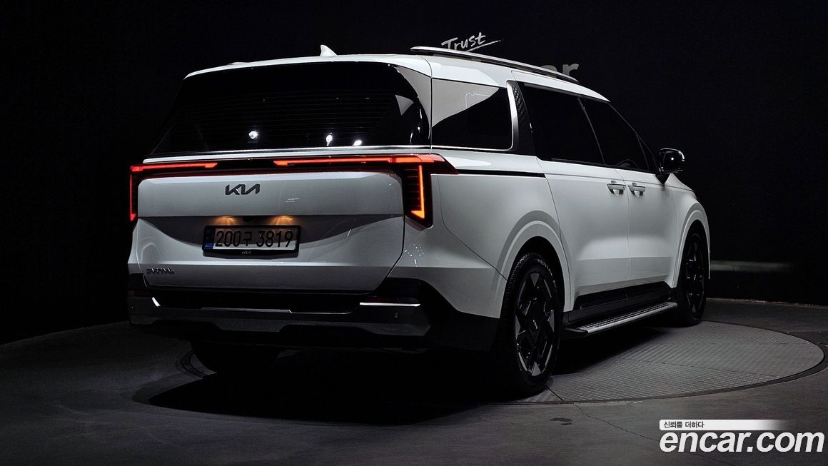 Kia Canival 2025
