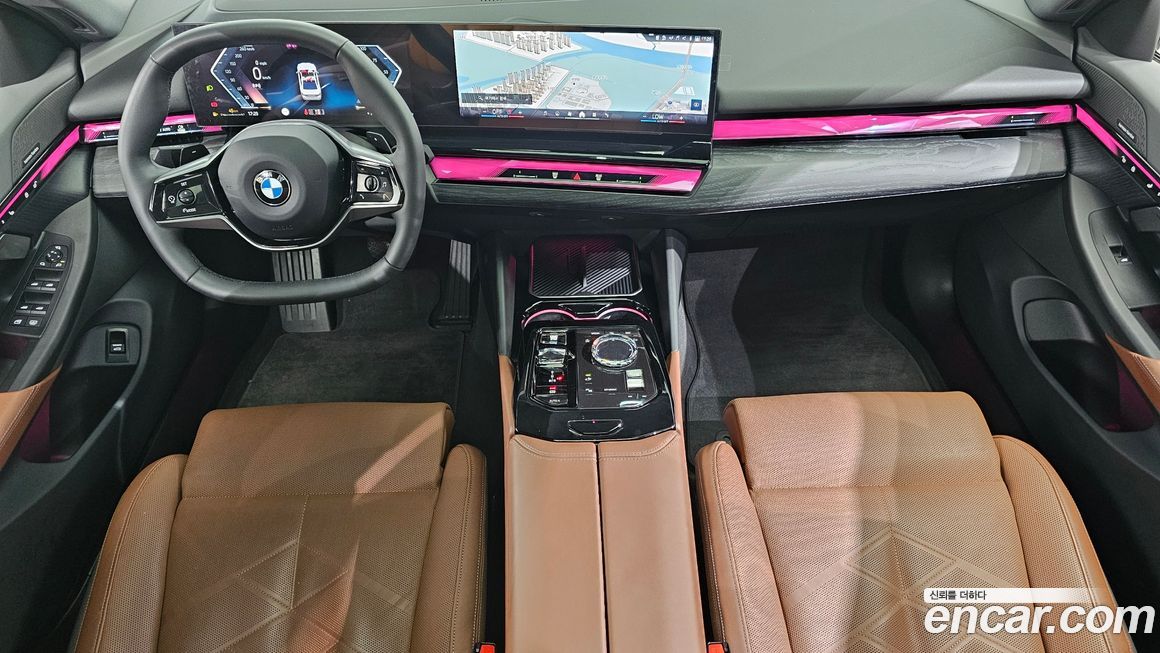 BMW 5-Series 2024