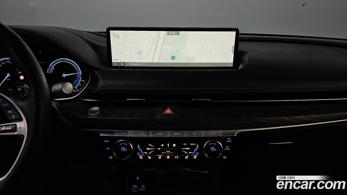 Genesis G80 2022