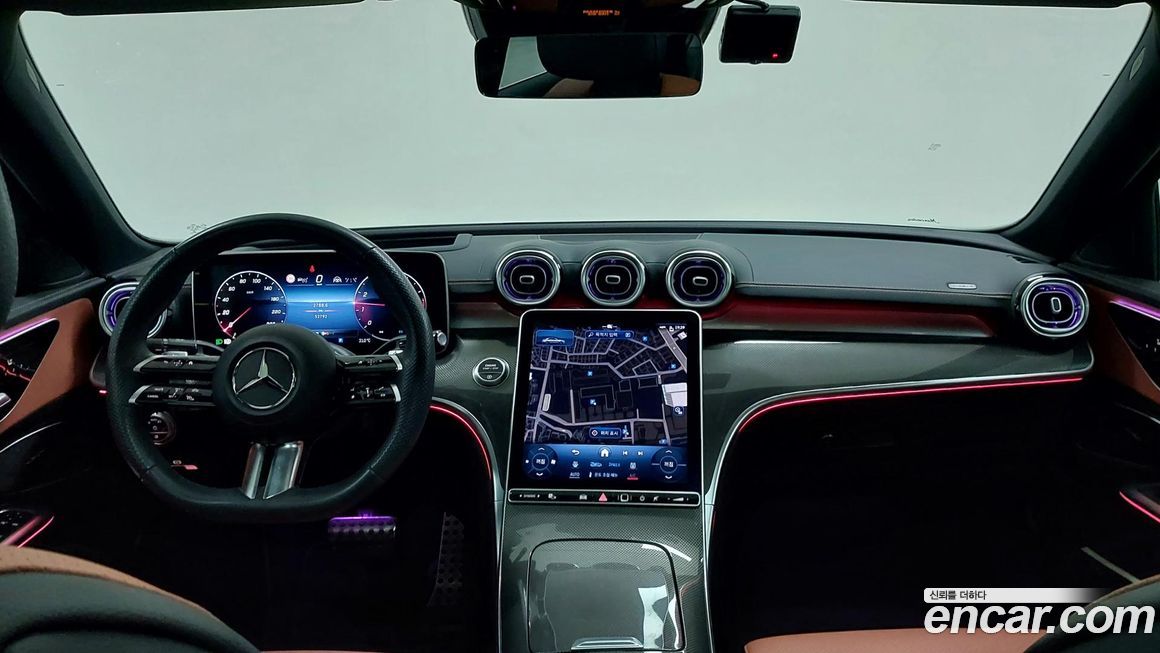 Mercedes-Benz C-Class 2023