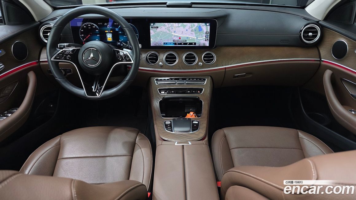 Mercedes-Benz E-Class 2021