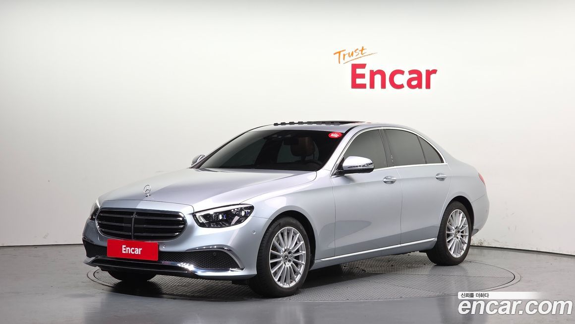 Mercedes-Benz E-Class 2021