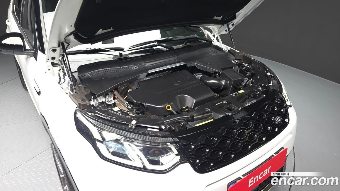 Land Rover Discovery Sport 2025