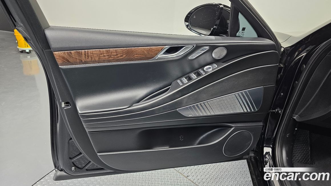 Genesis G80 2022