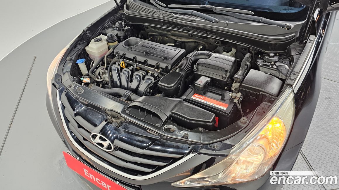 Hyundai Sonata 2010