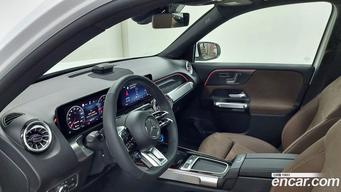 Mercedes-Benz GLB-Class 2025