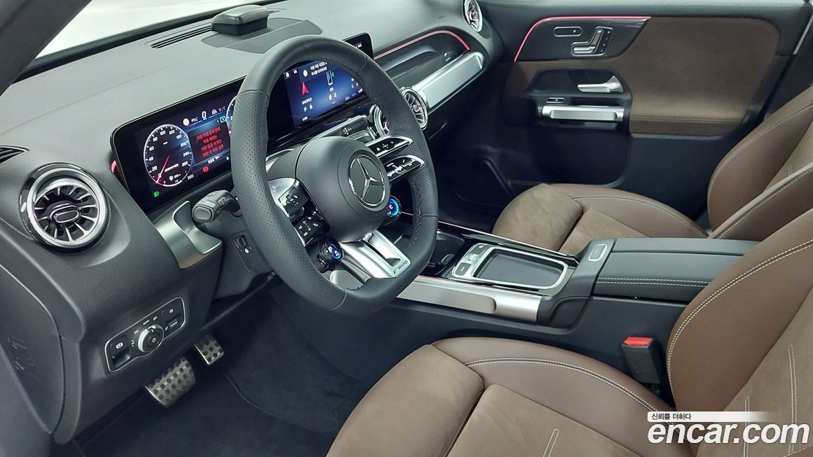 Mercedes-Benz GLB-Class 2025