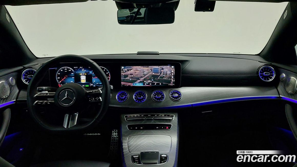 Mercedes-Benz E-Class 2023